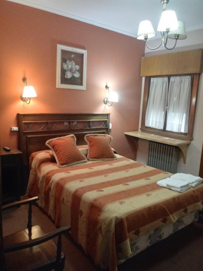Hotel Alonso Río Gallegos エクステリア 写真